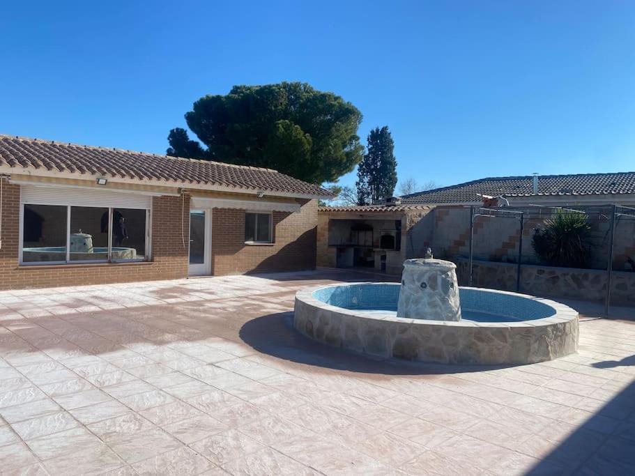 La Casa De Ensueno Yeles